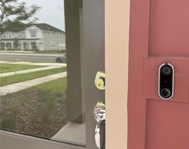 2135 Southbury Drive - Photo Thumbnail 16