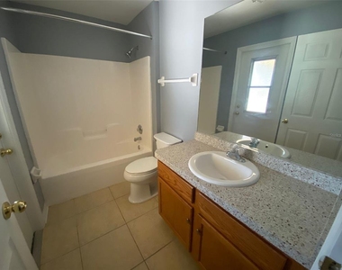 102 Talavera Lane - Photo Thumbnail 12