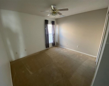 102 Talavera Lane - Photo Thumbnail 10