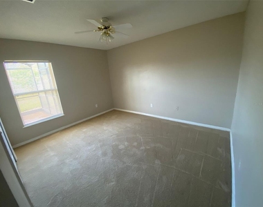 102 Talavera Lane - Photo Thumbnail 11