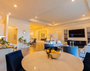 13413 Panama Beach Court - Photo Thumbnail 15