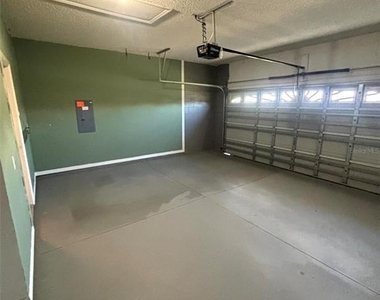 613 Crane Drive - Photo Thumbnail 19