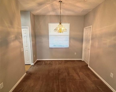 613 Crane Drive - Photo Thumbnail 4