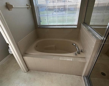 613 Crane Drive - Photo Thumbnail 15
