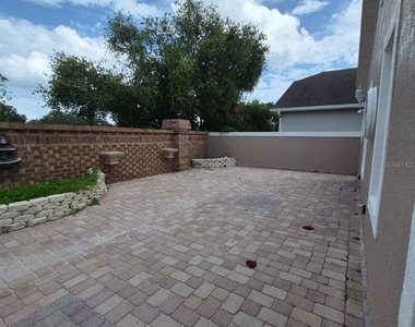 14300 Tambourine Drive - Photo Thumbnail 21
