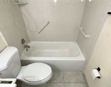 4724 Avon Court - Photo Thumbnail 20