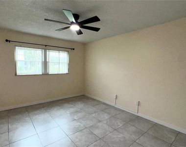 4724 Avon Court - Photo Thumbnail 15