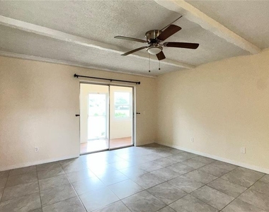 4724 Avon Court - Photo Thumbnail 1