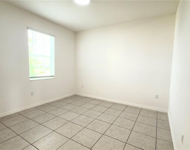 263 Bottle Brush Dr - Photo Thumbnail 2