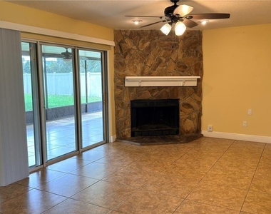 12247 Florida Woods Lane - Photo Thumbnail 3