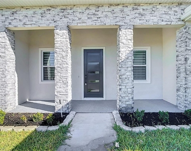 174 Ingram Boulevard - Photo Thumbnail 1