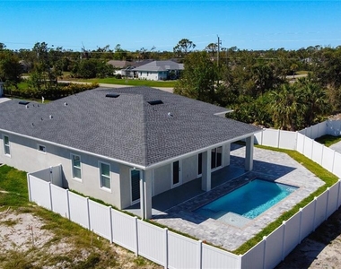174 Ingram Boulevard - Photo Thumbnail 61