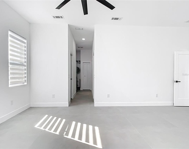 174 Ingram Boulevard - Photo Thumbnail 44