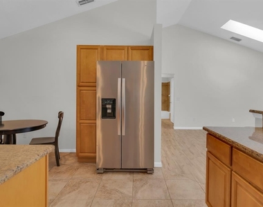 3152 S Horizon Place - Photo Thumbnail 14