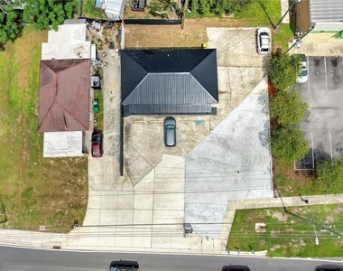 608 Dundee Road - Photo Thumbnail 2