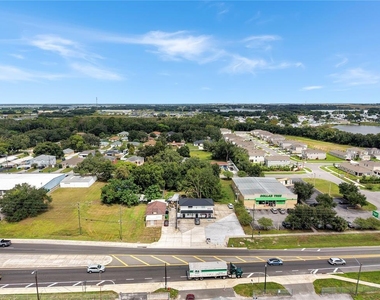 608 Dundee Road - Photo Thumbnail 4