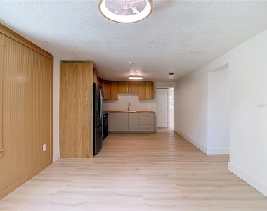 7706 E 25th Avenue - Photo Thumbnail 13