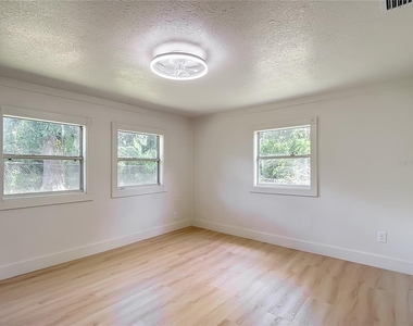 7706 E 25th Avenue - Photo Thumbnail 24
