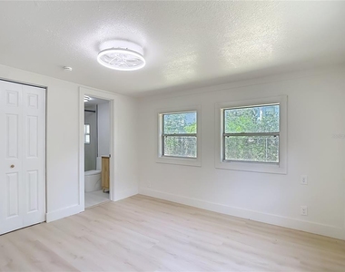 7706 E 25th Avenue - Photo Thumbnail 27