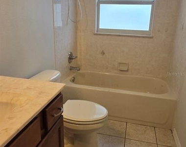 6475 Sw 51st Terrace - Photo Thumbnail 5