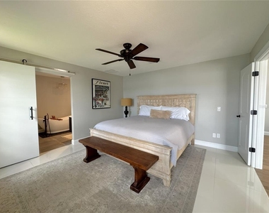 363 Nw 14th Place - Photo Thumbnail 22