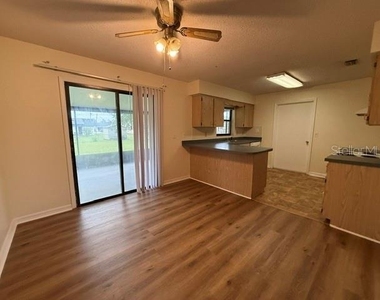 10763 Se 44th Terrace - Photo Thumbnail 5
