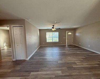 5663 Nw 57th Street - Photo Thumbnail 13