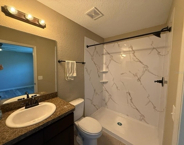 5663 Nw 57th Street - Photo Thumbnail 11