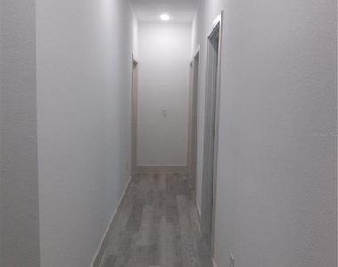 2440 Sw 156th Lane Road - Photo Thumbnail 10