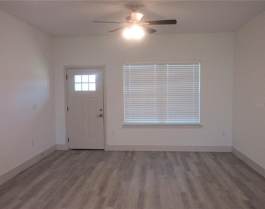 2440 Sw 156th Lane Road - Photo Thumbnail 5
