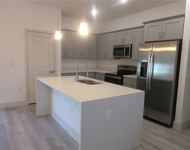 2440 Sw 156th Lane Road - Photo Thumbnail 1