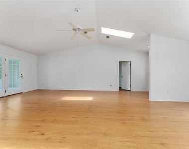 5189 Nw 76th Court - Photo Thumbnail 18