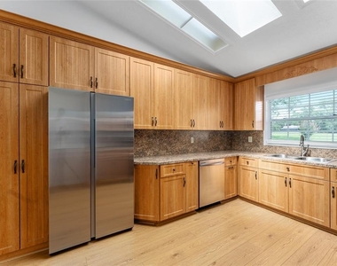 5189 Nw 76th Court - Photo Thumbnail 26
