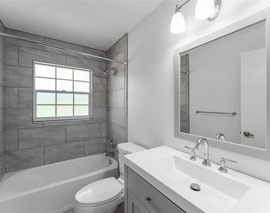 5189 Nw 76th Court - Photo Thumbnail 31