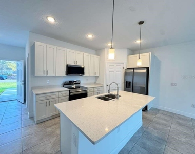 13334 Sw 29th Circle - Photo Thumbnail 15