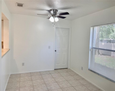 2966 S Semoran Boulevard - Photo Thumbnail 9