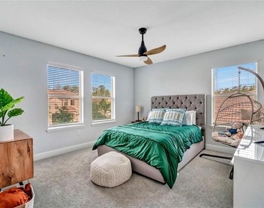 9566 Bolero Road - Photo Thumbnail 19
