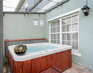2433 Caravelle Circle - Photo Thumbnail 39