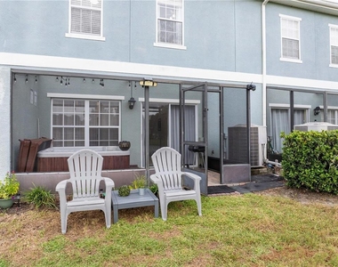 2433 Caravelle Circle - Photo Thumbnail 43