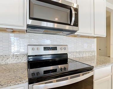 3956 E Magenta Place - Photo Thumbnail 4