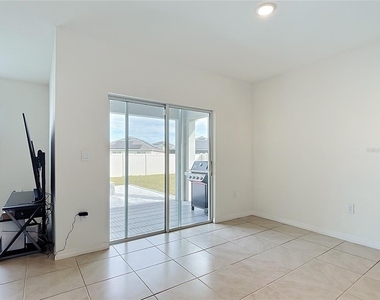 3956 E Magenta Place - Photo Thumbnail 9