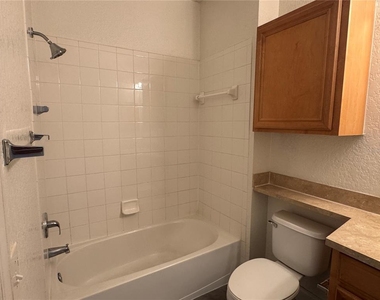 6149 Metrowest Boulevard - Photo Thumbnail 20