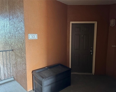 6149 Metrowest Boulevard - Photo Thumbnail 2