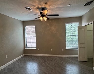 6149 Metrowest Boulevard - Photo Thumbnail 17