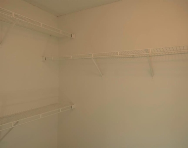 551 Carambola Avenue - Photo Thumbnail 7