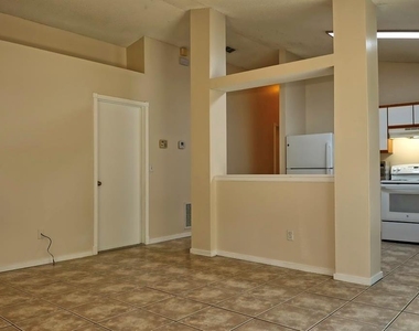 551 Carambola Avenue - Photo Thumbnail 9
