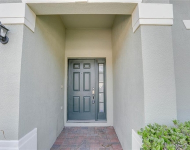 9983 Brodbeck Boulevard - Photo Thumbnail 3
