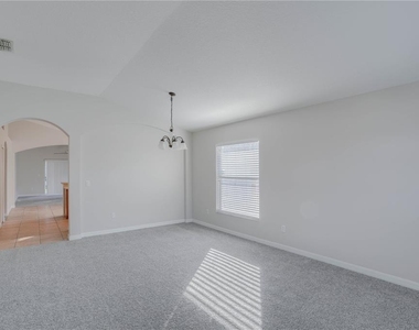 9983 Brodbeck Boulevard - Photo Thumbnail 6