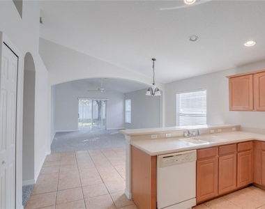9983 Brodbeck Boulevard - Photo Thumbnail 9