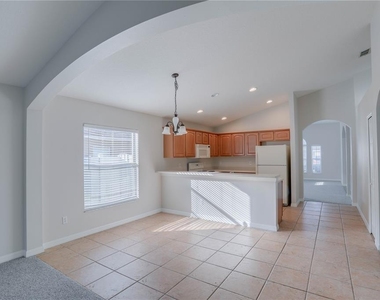 9983 Brodbeck Boulevard - Photo Thumbnail 17